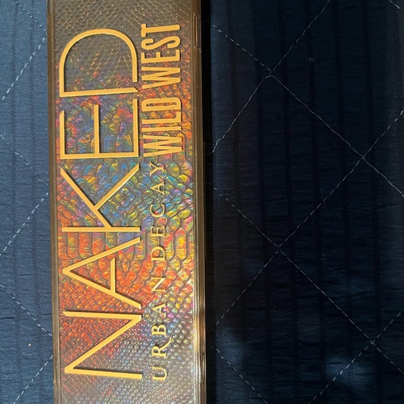 Urban Decay Naked Wild West Eyeshadow Palette - barely used - Picture 2 of 6